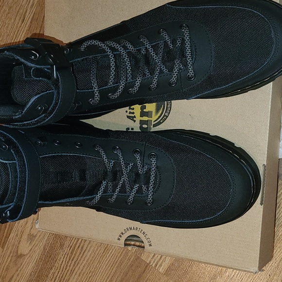 New Dr. Martens Air Wair "Combo Tech" with bounce soles size 13 - Picture 10 of 15